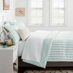 Microfiber Reversible Stripe Comforter Mint Green - Room Essentials™